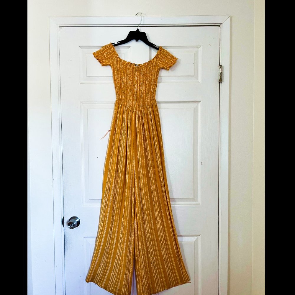 wide leg short sleeve/off the shoulder jumpsuit
